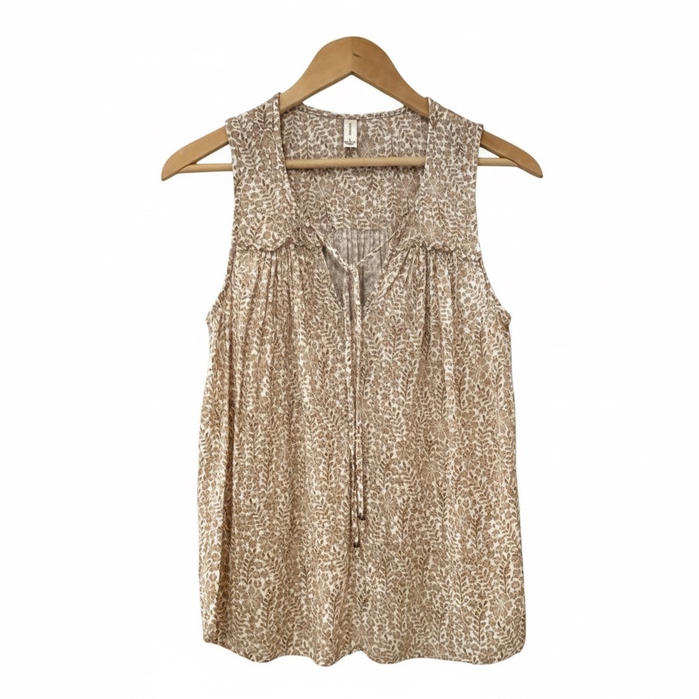 Gentle Fawn Cassandra Tank Womens
Sand Mini Floral Peasant Blouse. Size Small